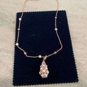 Stauer Rose Gold and Pearl Necklace